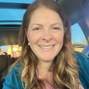 Meet your Posher, Carrie